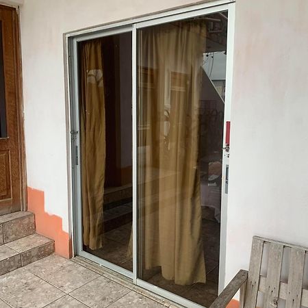 פלורס Hotel Aurora מראה חיצוני תמונה